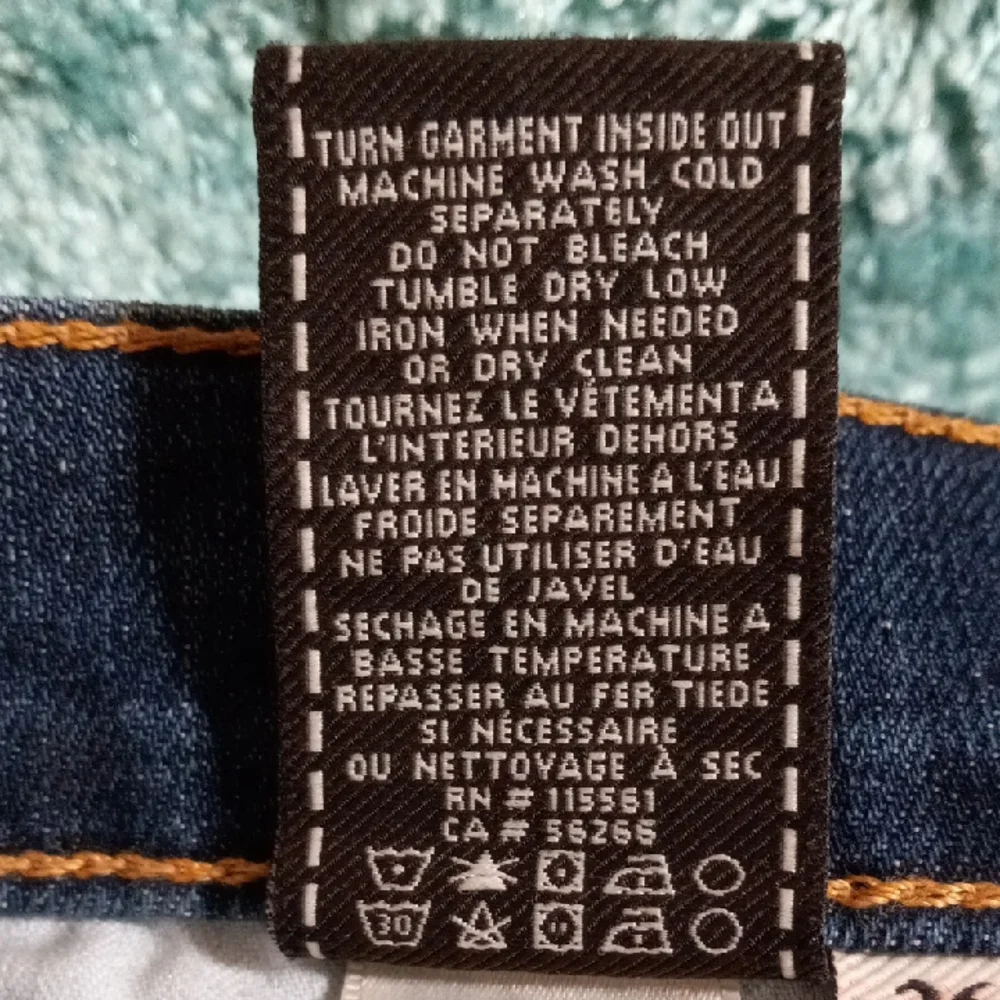 7 For All Mankind Cropped Blue Jeans Size 26 Waist - Picture 6 of 7